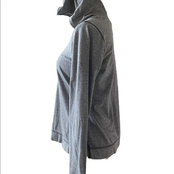 Eddie Bauer | EUC Hooded Henley Tee size M - Picture 2 of 7